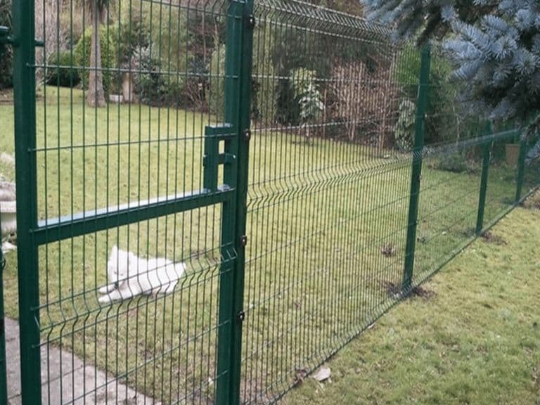 Panel fence